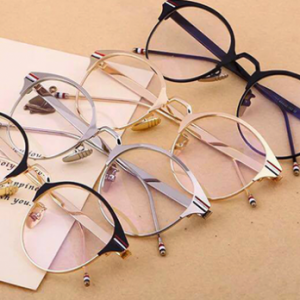 👓 Kính Cận Phân Cực – Nhìn Rõ Nét, Chống Chói Hiệu Quả
